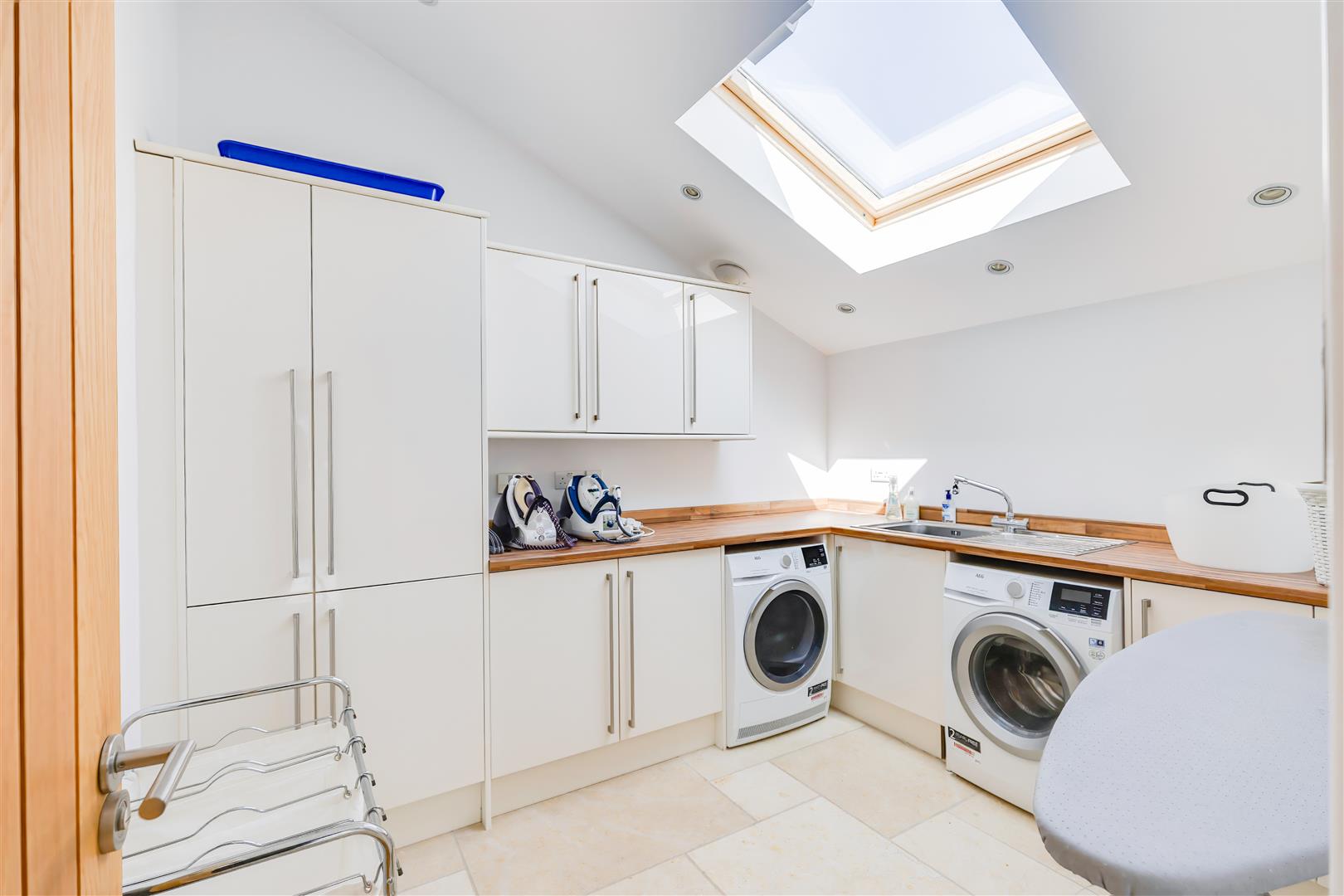 2 River Court, Treoes, Bridgend, CF35 5EX